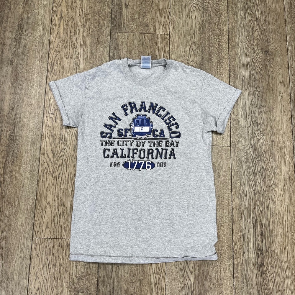 Women’s San Francisco Tee